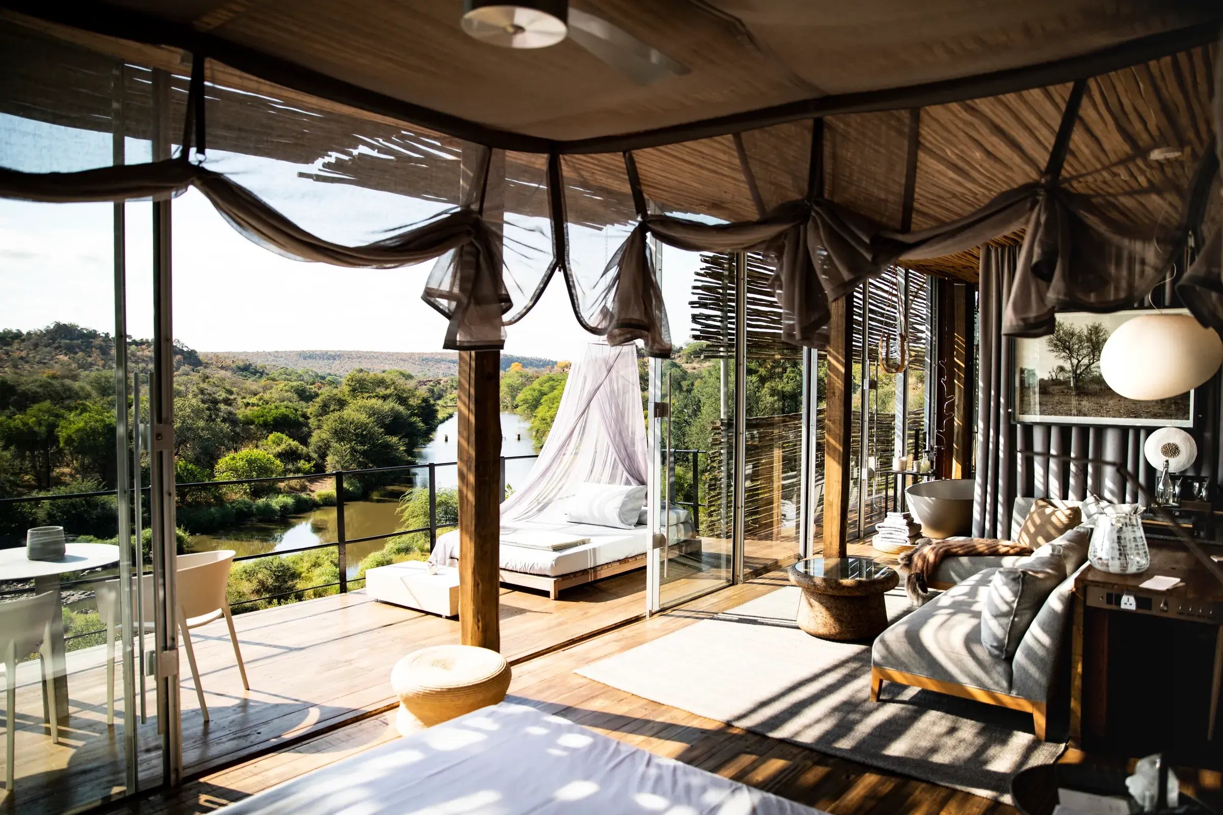 Singita-Lebombo-Lodge-Suite-Interior-exterior-2